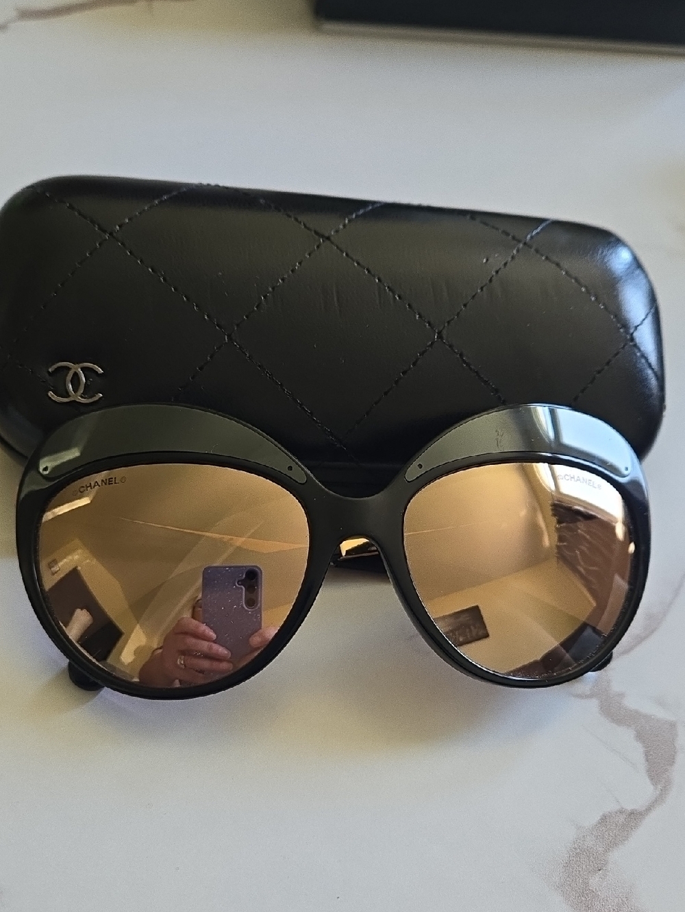 CHANEL Black Round Sunglasses with Gold Gradient Lenses Great Condition.